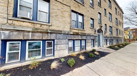 3 Bedroom Lower Walking Distance to D'Youville. . Craigslist buffalo apartments